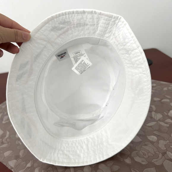 Reebok hat one size - Picture 3 of 4